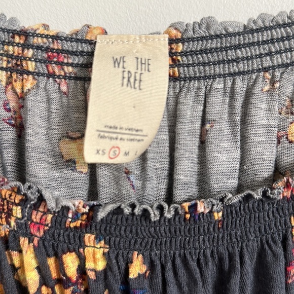 We the free top - Picture 3 of 5